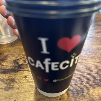 Cafecito - Cuban Near Me - Calabasas, California