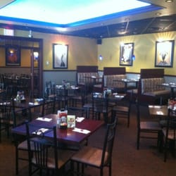 Cuzino’s Family Kitchen - Dining room