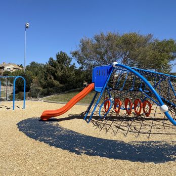 Veteran's Park Recreation Center - Parks Near Me - Chula Vista, California
