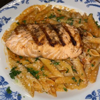 Alta Strada - Penne alla Vodka with salmon - Italian Near Me - Fairfax, Virginia Alta Strada - Penne alla Vodka with salmon - Italian Near Me - Fairfax, Virginia