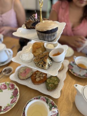 Callisto Tea House by null