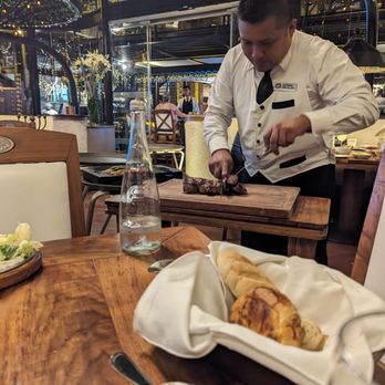 Cambalache - Argentine Near Me - Cancún, ROO