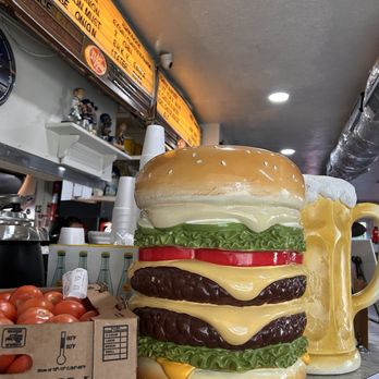 Del's Charcoal Burgers - Burgers Near Me - Richardson, Texas