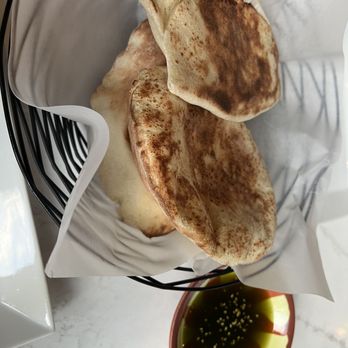 Tanoor Bellevue - Complimentary freshly baked bread - Halal Near Me - Bellevue, Washington