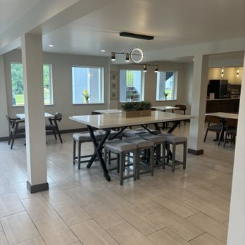 Baymont by Wyndham Dothan - Hotels Near Me - Dothan, Alabama