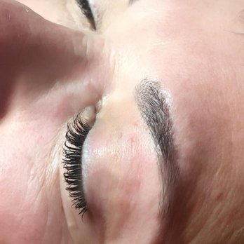 Araya Beauty - my eyebrow shaping and facial treatment - Nail Salons Near Me - Leopardstown, D Araya Beauty - my eyebrow shaping and facial treatment - Nail Salons Near Me - Leopardstown, D