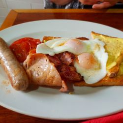 Cafe Di-leCtable - Big breakfast