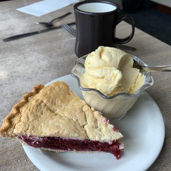 Nicely's - Homemade Raspberry pie a La mode! - American Near Me - Lee Vining, California