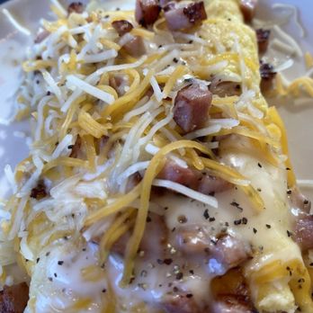 IHOP - Ham & Cheese omelette - Breakfast & Brunch Near Me - Brooklyn Center, Minnesota IHOP - Ham & Cheese omelette - Breakfast & Brunch Near Me - Brooklyn Center, Minnesota