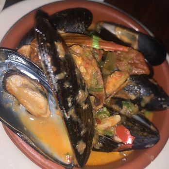 Barcelona Reston - Mussels happy hour menu - Tapas/Small Plates Near Me - Reston, Virginia