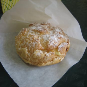 Beard Papa's - yummy...this is just the normal vanilla cream puff it was warm and crispy and delicious... - Desserts Near Me - Los Angeles, California Beard Papa's - yummy...this is just the normal vanilla cream puff it was warm and crispy and delicious... - Desserts Near Me - Los Angeles, California