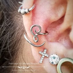 Animas Tattoo - Conch piercing