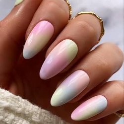 True Nails & Spa