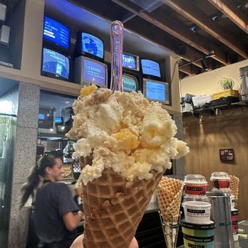 An’s Electronics Repair - Foulard and orange passionfruit & coconut - Desserts Near Me - San Diego, California