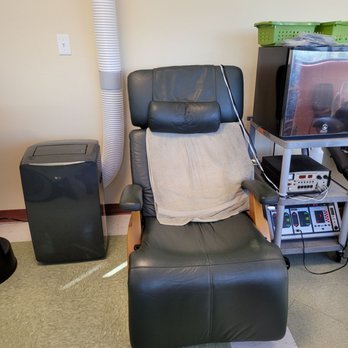 Bruce Shannahoff, DC - Stimulation chair - Chiropractors Near Me - Encino, California