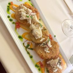 Vargas Cut & Catch - Fried green tomatoes