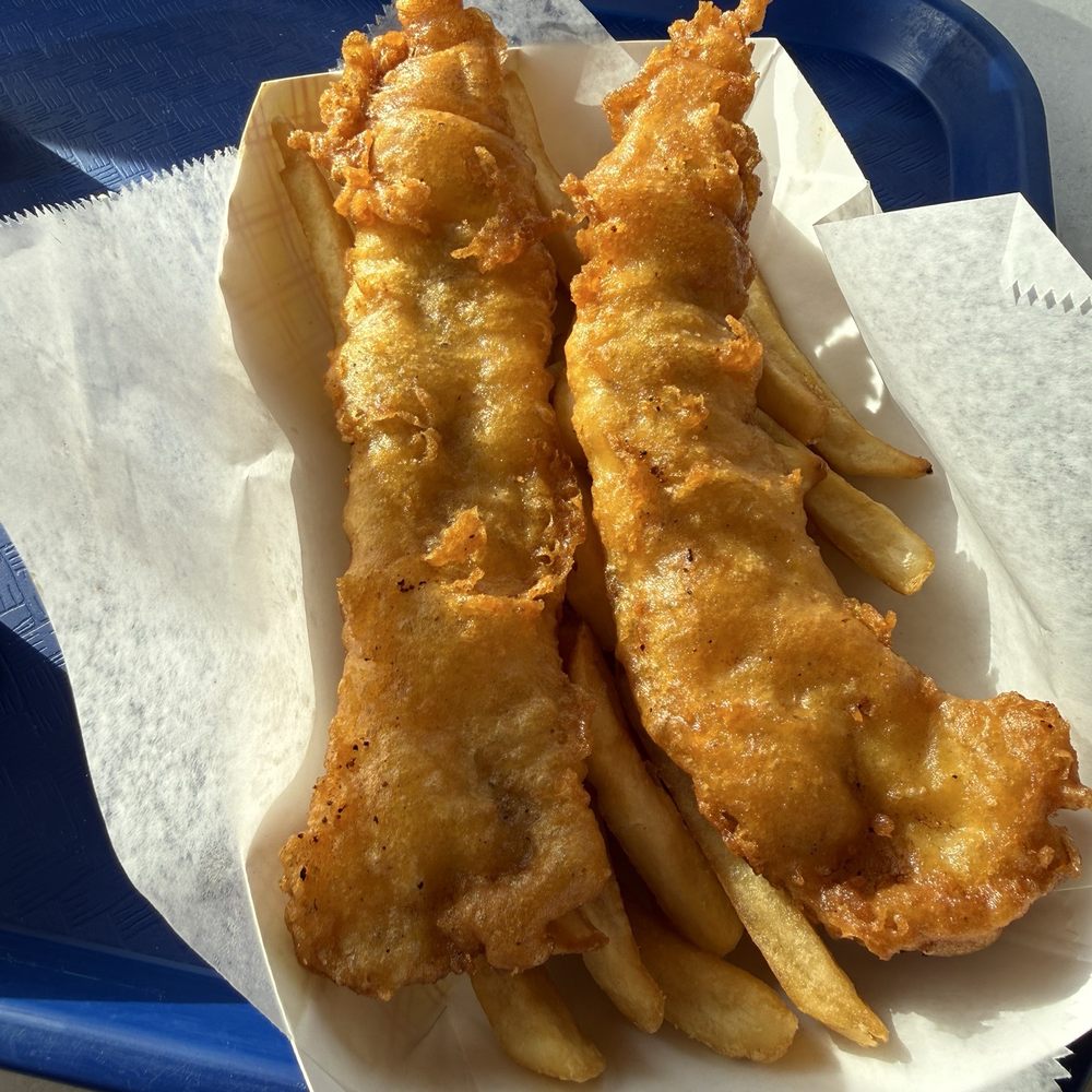 Harbor Fish & Chips - Medium Fish and Chips basket - Fish & Chips Near Me - Oceanside, California Harbor Fish & Chips - Medium Fish and Chips basket - Fish & Chips Near Me - Oceanside, California
