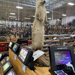 Sportsman's Warehouse