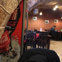 Restaurace penzionu Loktuše - 8 tafels beschikbaar in het restaurant. Klein maar fijn