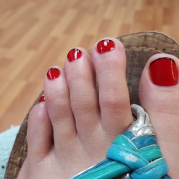 Long Nail Spa - Today's toes done by Lina. All-ready now for New Year's weekend at a hot springs resort. - Nail Salons Near Me - Concord, California Long Nail Spa - Today's toes done by Lina. All-ready now for New Year's weekend at a hot springs resort. - Nail Salons Near Me - Concord, California