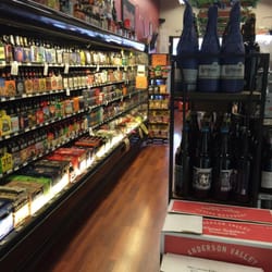 Chucks Liquor Outlet