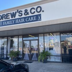 Drews and Company - Picture of outside sign