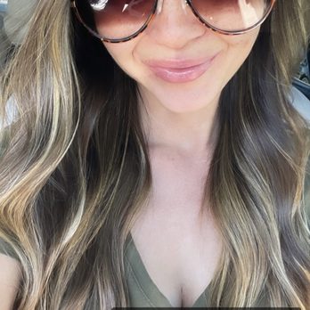 Salon Knotti - Hair Salons Near Me - Scottsdale, Arizona