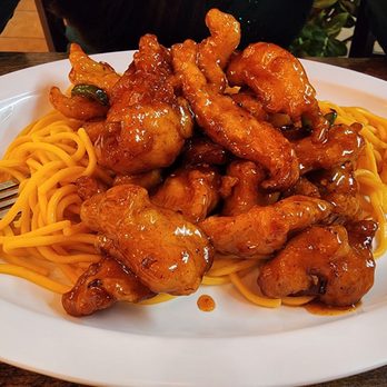  Noodles & Baos - Chinese Near Me - El Paso, Texas
