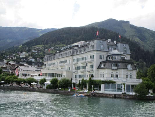 Grand Hotel Zell am See by null