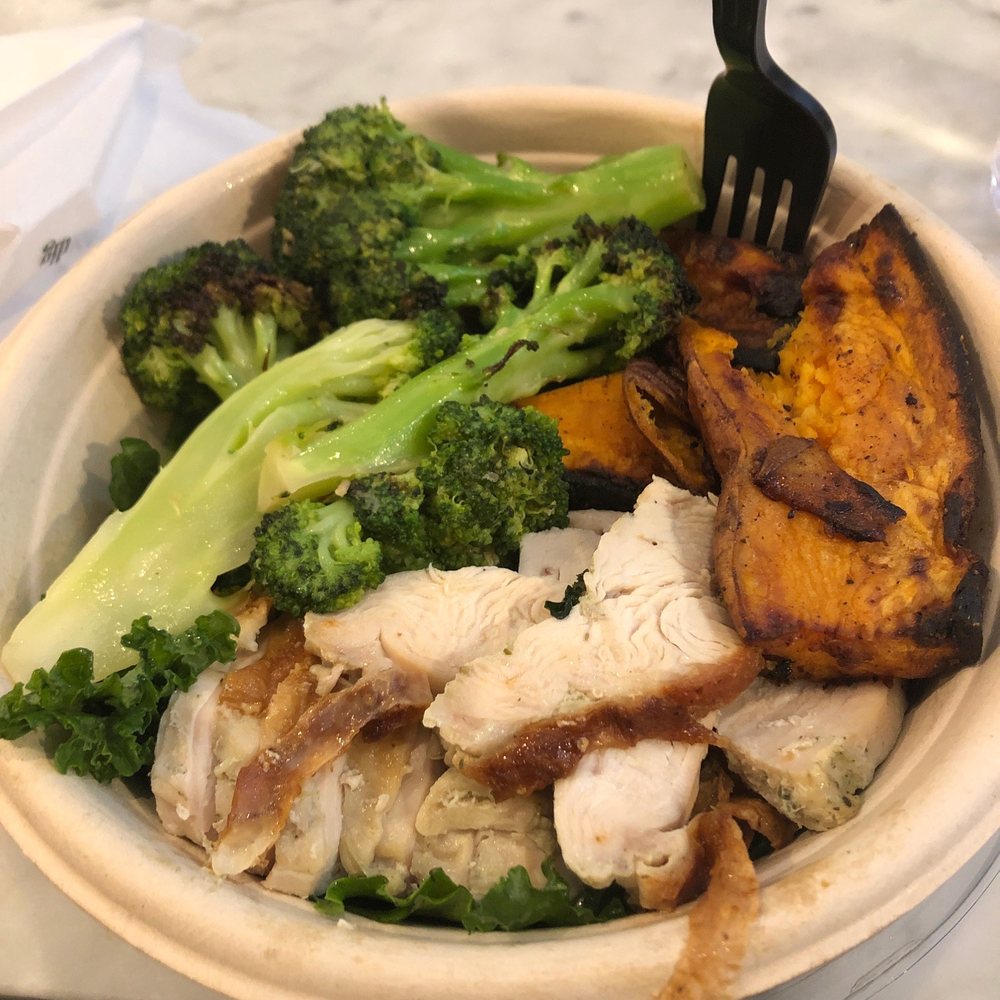 Dig Inn - Roasted chicken w/ broccoli and sweet potatoes - New American Near Me - New York, New York Dig Inn - Roasted chicken w/ broccoli and sweet potatoes - New American Near Me - New York, New York
