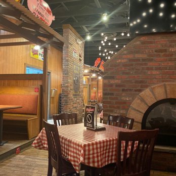 Famous Dave's Bar-B-Que - Barbeque Near Me - Las Vegas, Nevada Famous Dave's Bar-B-Que - Barbeque Near Me - Las Vegas, Nevada