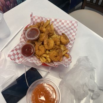 Crabby Crabby - Fried shrimp and fries - Seafood Near Me - San Leandro, California