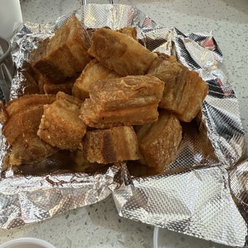 Batchoyan Ilonggo Restaurant - Filipino Near Me - Camarillo, California