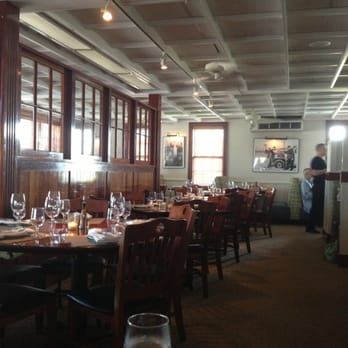 Sea Grille - Interior - Seafood Near Me - Nantucket, Massachusetts Sea Grille - Interior - Seafood Near Me - Nantucket, Massachusetts