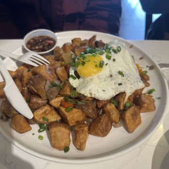 Neighborhood Cafe - House hash - Bubble Tea Near Me - Tukwila, Washington