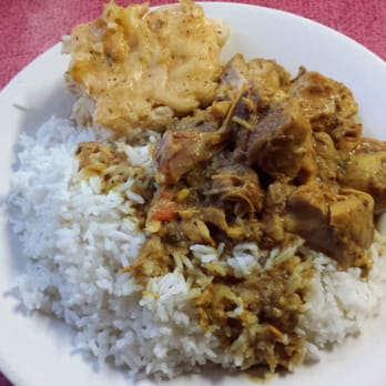Clive's Cafe - $7.50 curry chicken - Caribbean Near Me - Miami, Florida
