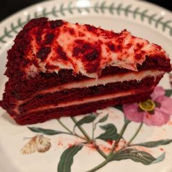 Chef Elvis - Red velvet cake
