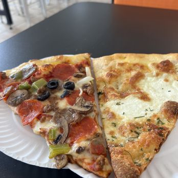 Slice Oakleaf - Lunch combo #3 - Pizza Near Me - Jacksonville, Florida Slice Oakleaf - Lunch combo #3 - Pizza Near Me - Jacksonville, Florida