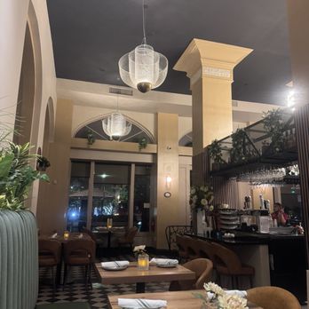 Truva - Inside - Mediterranean Near Me - San Diego, California Truva - Inside - Mediterranean Near Me - San Diego, California