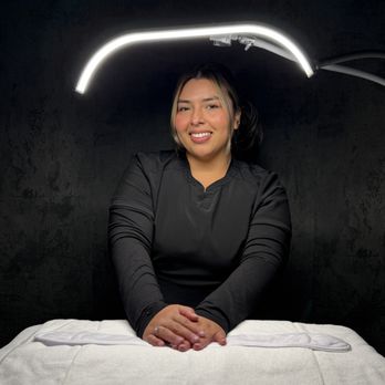 Cynnsbeauty - Hi, I'm your esthetician ! Helping you feel confident in your skin with customized treatments, a relaxing experience, and real results. - Estheticians Near Me Cynnsbeauty - Hi, I'm your esthetician ! Helping you feel confident in your skin with customized treatments, a relaxing experience, and real results. - Estheticians Near Me