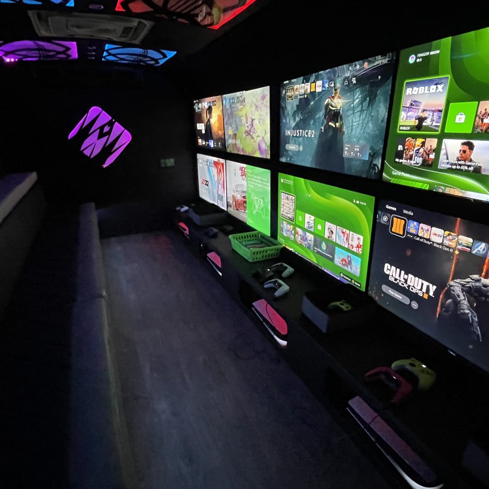 Game Truck Inside atelieryuwa.ciao.jp