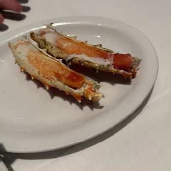 Hy's Steak House - King Crab $175 ‼ - Steakhouses Near Me - Honolulu, Hawaii