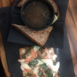 Florentine Flatbread