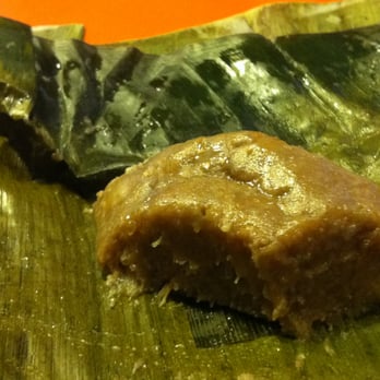 Auria's Malaysian Kitchen - Lepat Pisang: Malaysian banana pudding, steamed in banana leaves - Cooking Schools Near Me Auria's Malaysian Kitchen - Lepat Pisang: Malaysian banana pudding, steamed in banana leaves - Cooking Schools Near Me