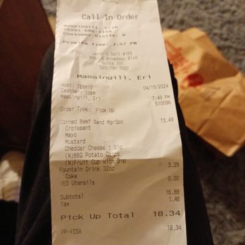 Jason's Deli - Not even the order I ordered I got three macaronis a half a sandwich fruit and a bag of chips - Delis Near Me - Tucson, Arizona Jason's Deli - Not even the order I ordered I got three macaronis a half a sandwich fruit and a bag of chips - Delis Near Me - Tucson, Arizona