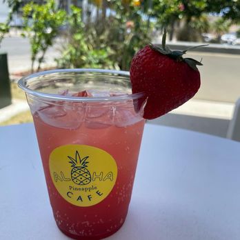 Aloha Cafe Pineapple - Cafes Near Me - Honolulu, Hawaii