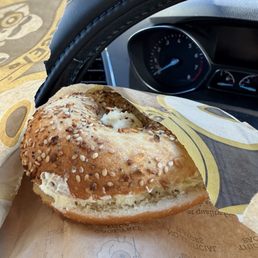 Everything bagel, not toasted, with cream cheese. Kept it very simple due to reviews. Everything bagel, not toasted, with cream cheese. Kept it very simple due to reviews.