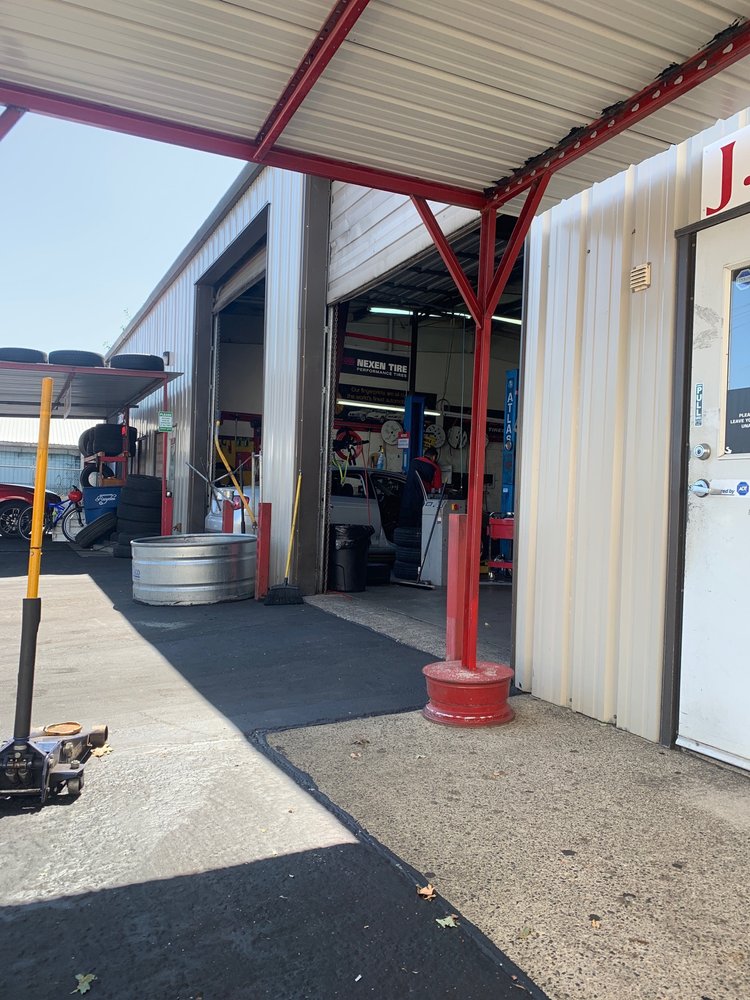 JP AUTO GLASS & TIRES 20 Reviews 2600 NE Stapleton Rd, Vancouver