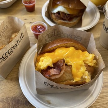 Eggslut - Fairfax sandwich, hash browns and bacon egg sandwich. - New American Near Me - Glendale, California