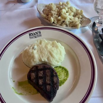 RYAN’S RESTAURANT -STEAKS-CHOPS & SEAFOOD - Updated July 2024 - 400 ...